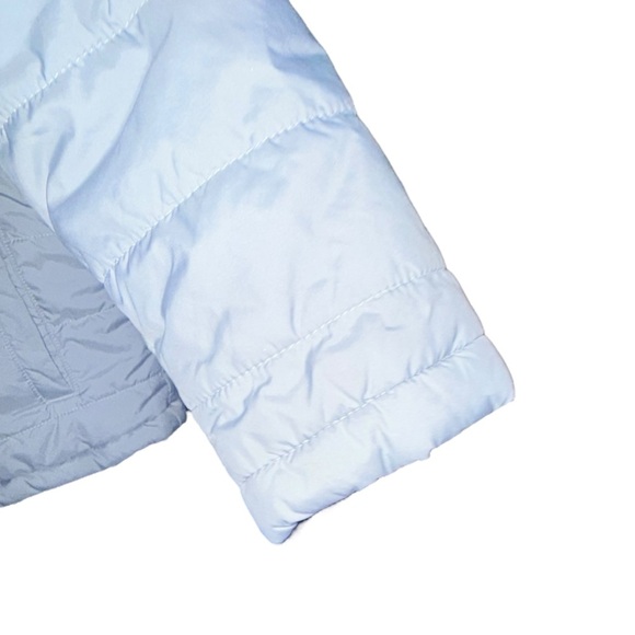 The North Face Two-Tone Quilted Jacket - Picture 6 of 9